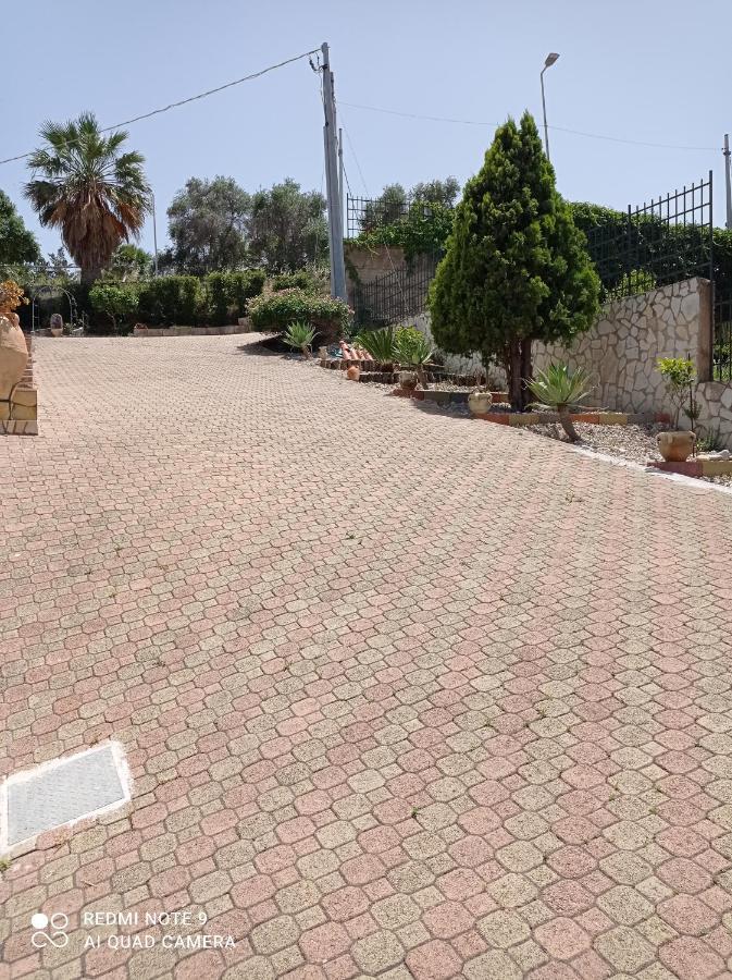 Villa Belvedere Campofelice Di Roccella Esterno foto